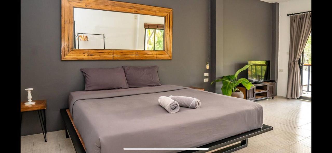 Aqua Suites Wok Tum Buitenkant foto